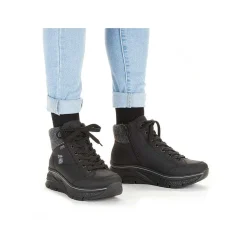 Rieker Damesneaker Hoj Dyb Sort